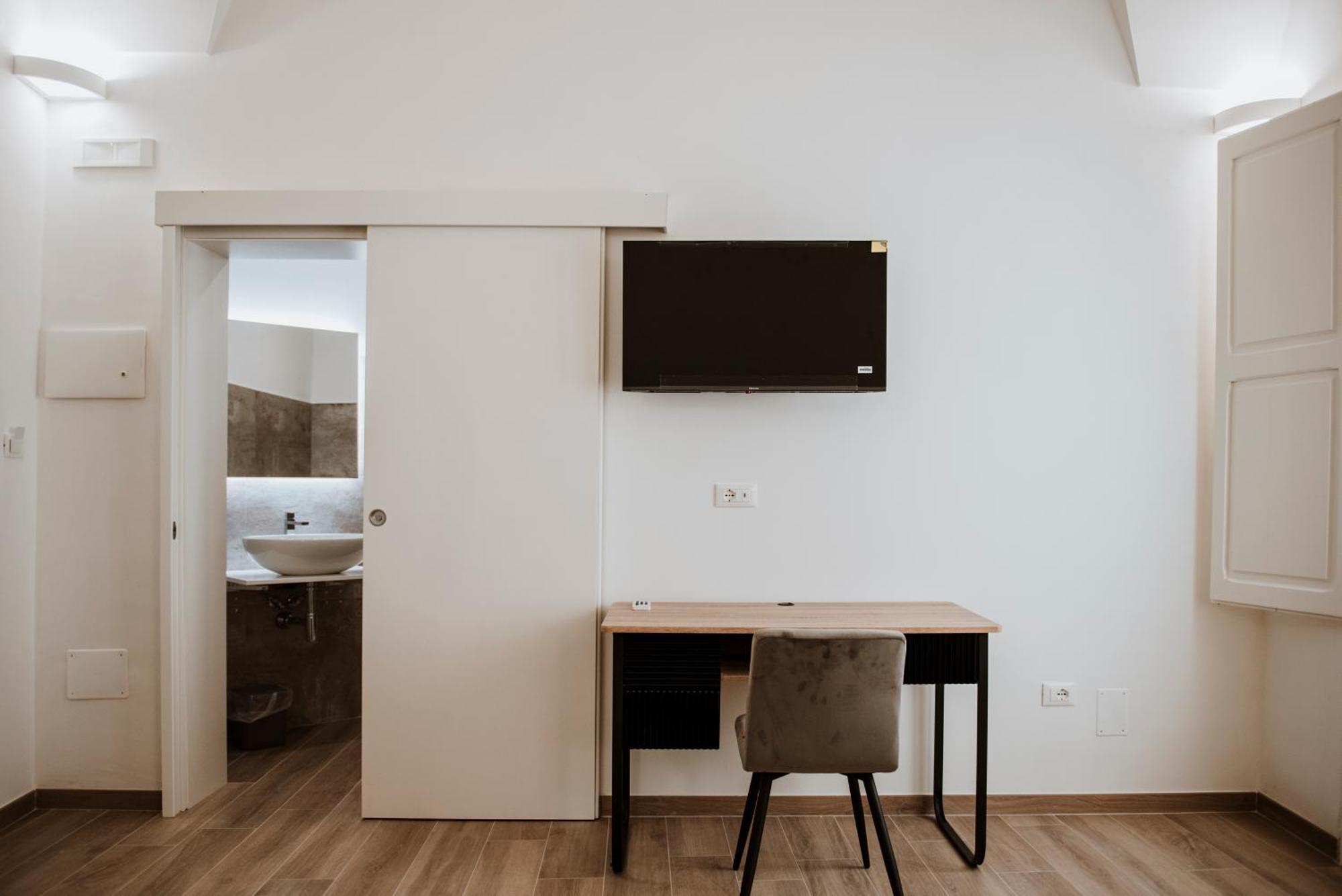 Signuria Dimora Esclusiva Bed and Breakfast Λέτσε Εξωτερικό φωτογραφία