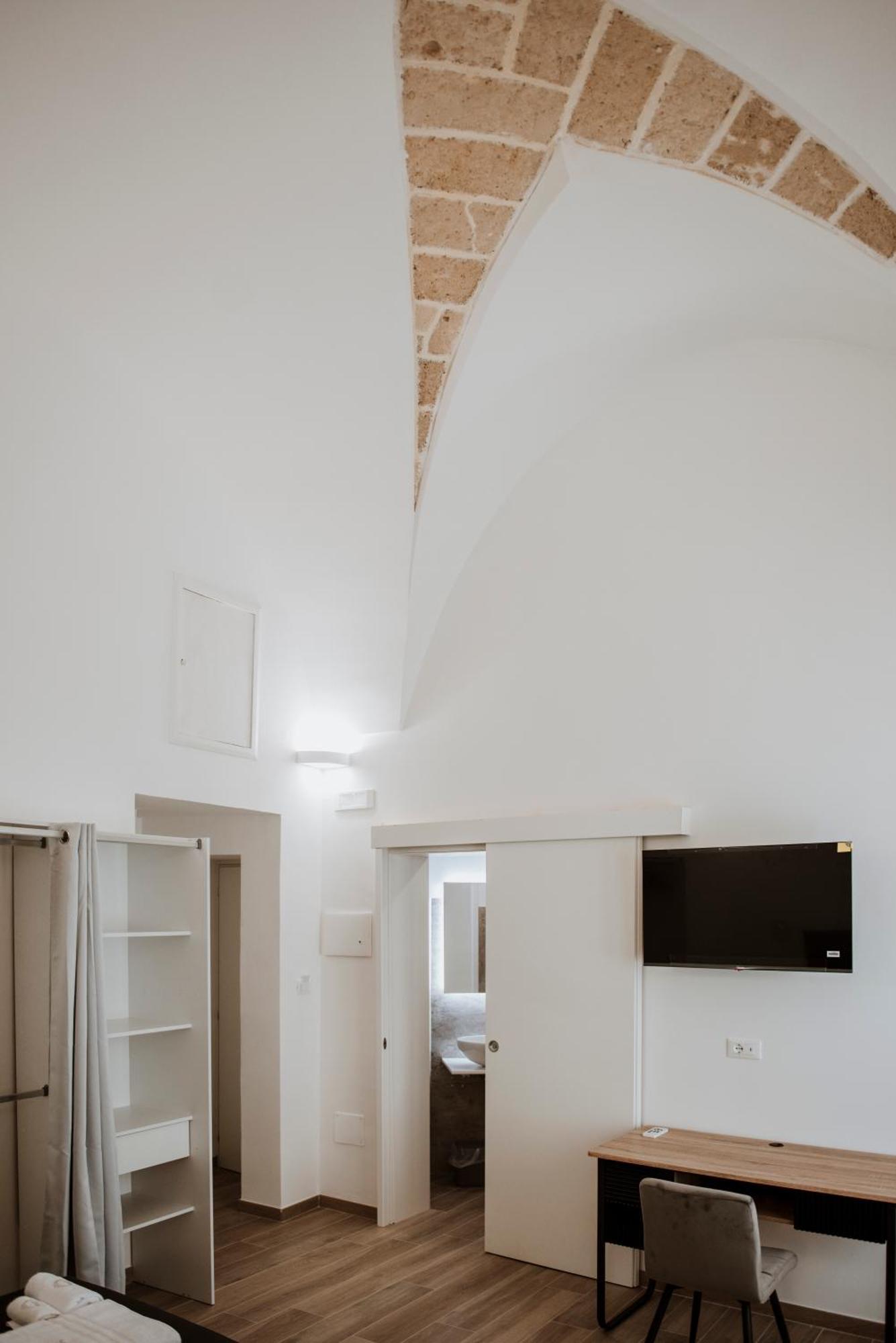 Signuria Dimora Esclusiva Bed and Breakfast Λέτσε Εξωτερικό φωτογραφία